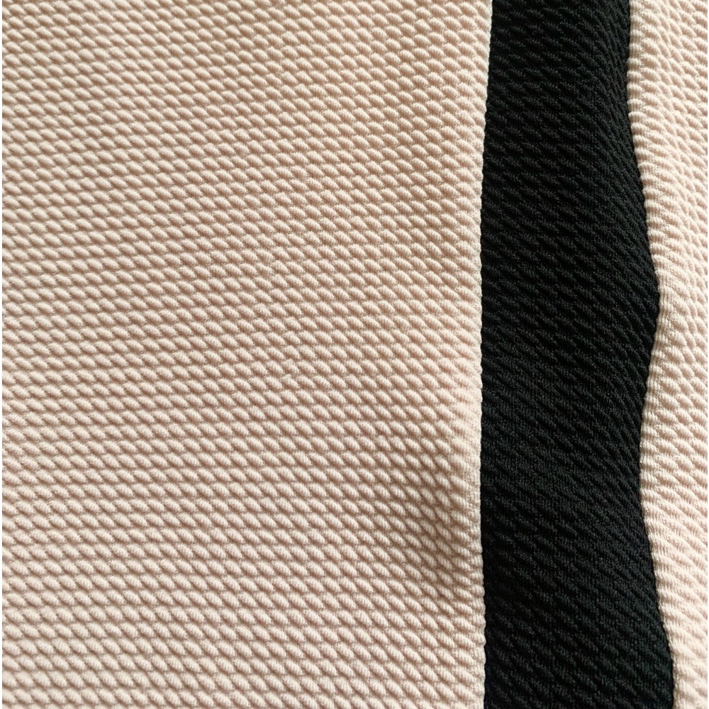 Color-block Bodycon Dress - Picture 5 of 5